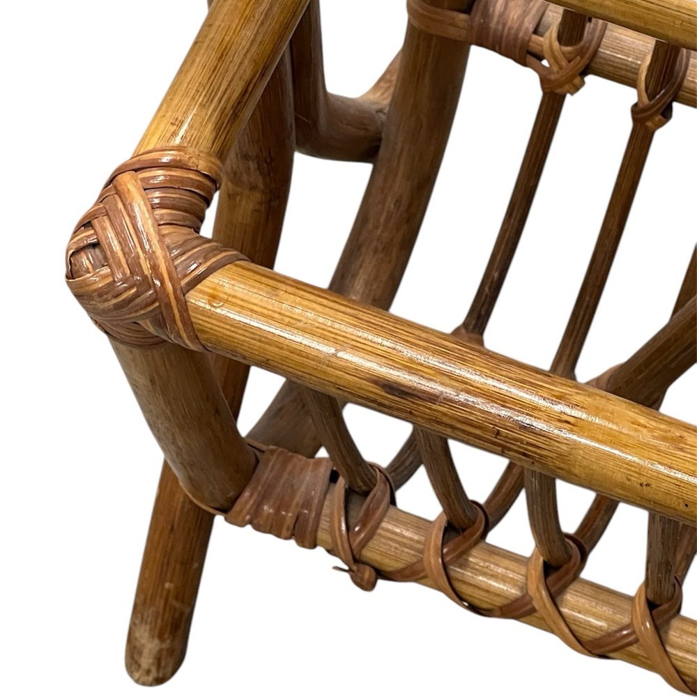 VINTAGE RATTAN BAMBOO MAGAZINE RACK - Picture 7 of 11
